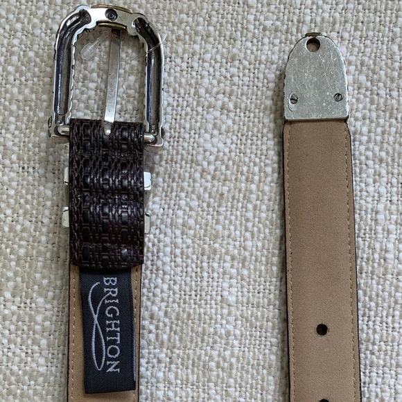 Brighton Belt Size ML / 32 Leather Brown Silver& Gold Tone Buckle & Tip - Picture 6 of 10